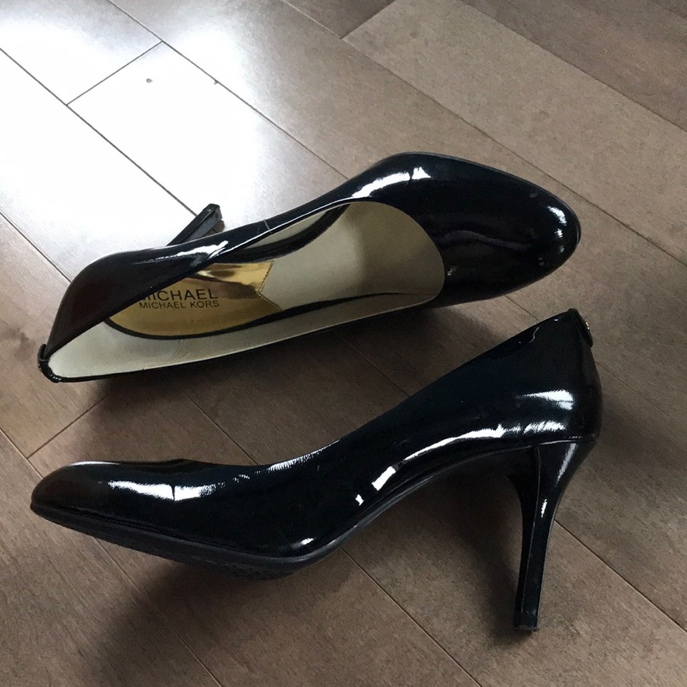 Michael kors heels
